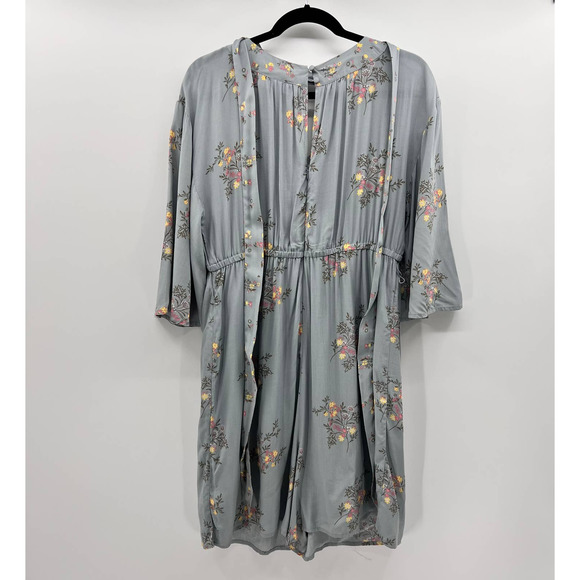 Motherhood Maternity Short Sleeve Romper Floral Fabric Tie Belt Pleated Medium - Picture 6 of 12